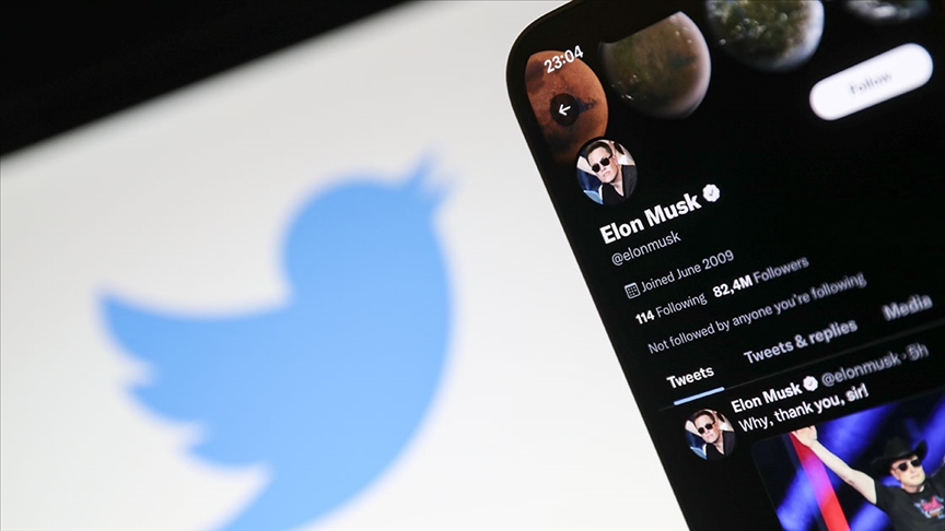 Elon Musk, Twitter’ı yaklaşık 44 milyar dolara satın almak için anlaştı