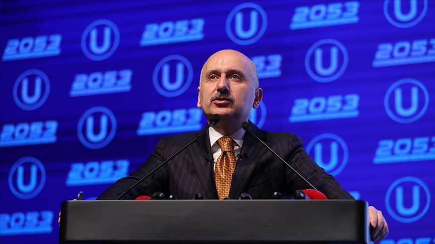 “Otoyol ağımızı 8 bin 325 kilometreye yükselteceğiz”