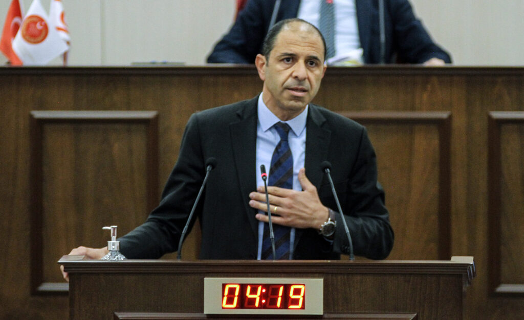 Özersay: “Devletin itibarını bitirdiniz, Meclis’in itibarı da bitti”