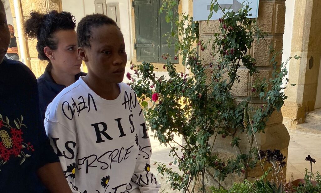 Para karşılığı fuhuş!