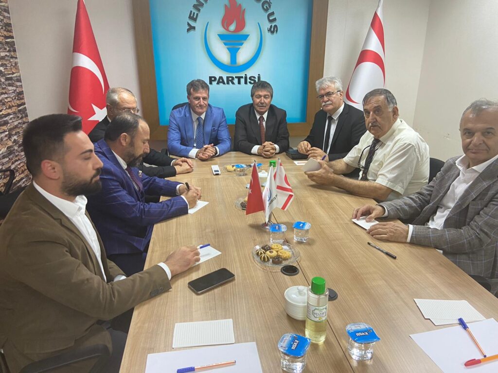 “Parti genel sekreterlerini hükümet programını şekillendirmekle yetkilendireceğiz”