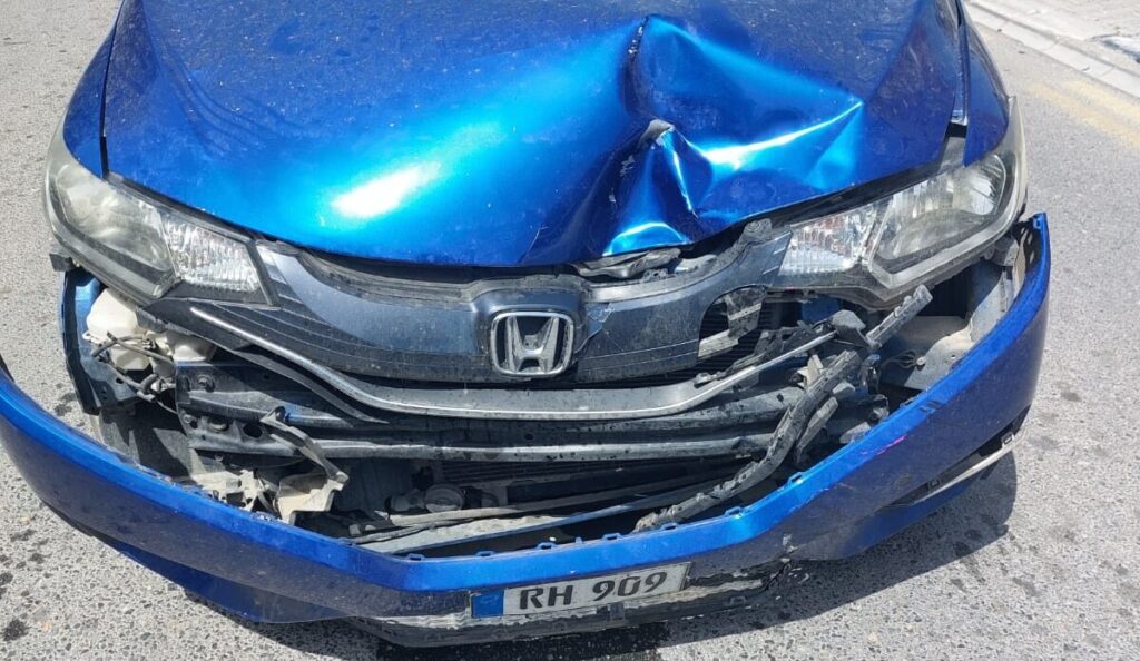 16 yaşındaki motosiklet sürücüsü kazaya sebebiyet verdi