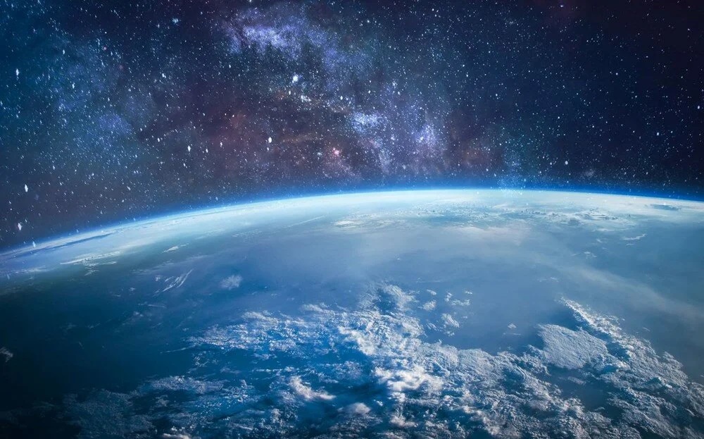 Dünya’nın atmosferinde yeni bir reaktif kimyasal madde bulundu!