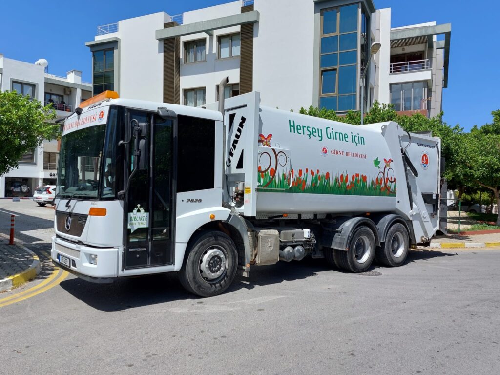 “Göreve geldiğimiz günden bugüne kadar temizlik araç filomuzda %100 sayı artışını sağladık”