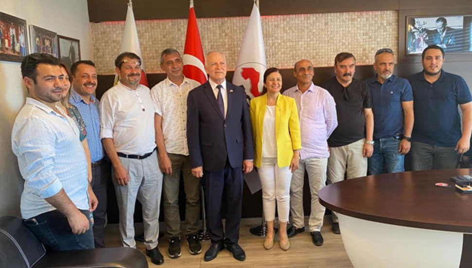 “Anavatan Türkiye ile milli meselelerde tam bir mutabakatımız var”