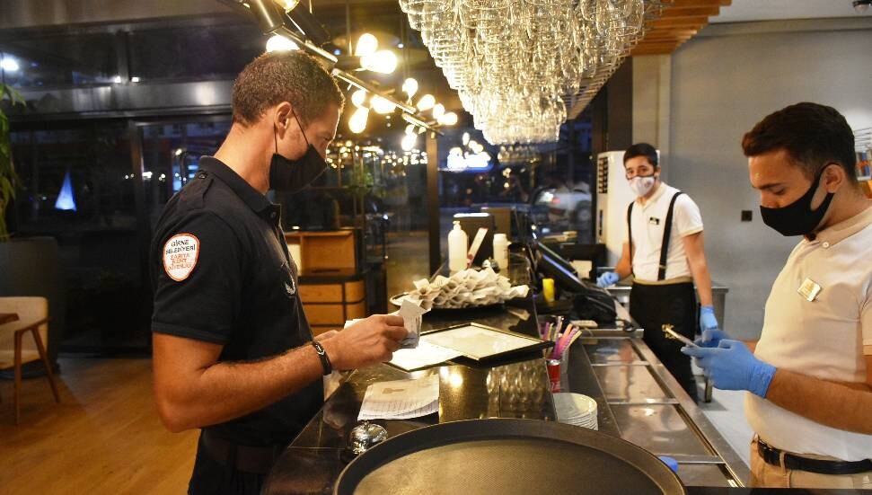 Girne’de işletmelerin hijyen denetimleri devam ediyor