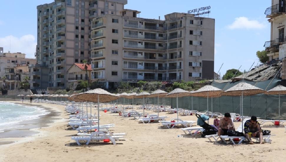 “Maraş’ın açık bölümünde bu yıl yeni bir plaj açılmadı”