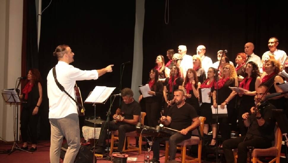 İskele Belediye Korosu konser verdi