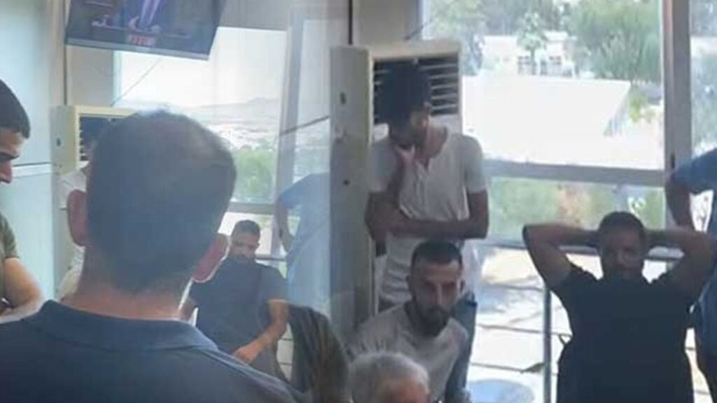 KIB-TEK çalışanları El-Sen’de: “İstifa”