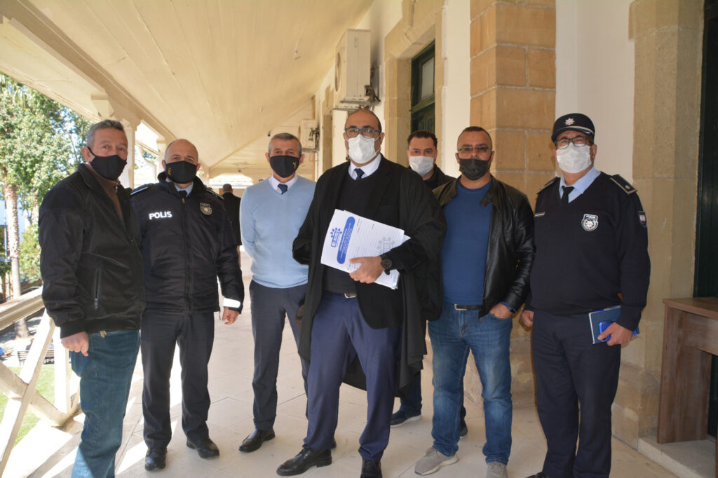 Polis memurunun emeklilik davası ertelendi