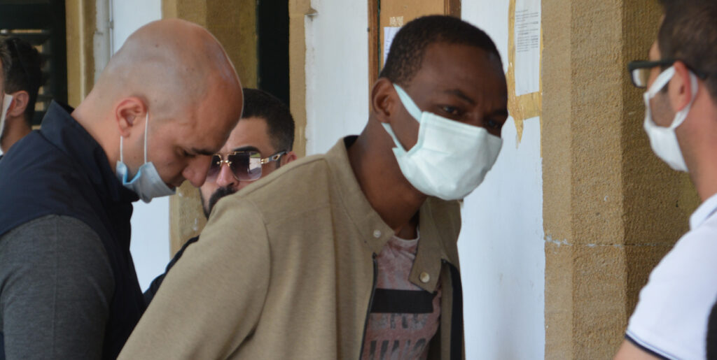 Yaşlı kadına tecavüze yeltenen sanık cezaevine gönderildi