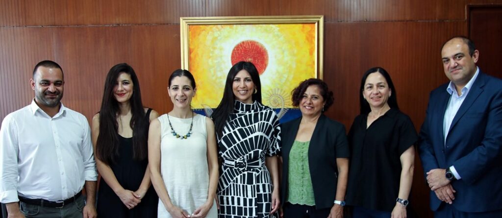 Özdenefe, Evrensel Hasta Hakları Derneği’ni kabul etti