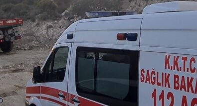 “Ambulanslarımız yangına yakın bölgelere giderek etkilenen kişilere müdahale etmektedir”
