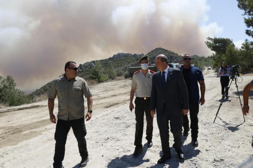 Tatar: “İHA’lar keşif yaparak hava araçlarını alevlerin olduğu bölgelere yönlendiriyor”