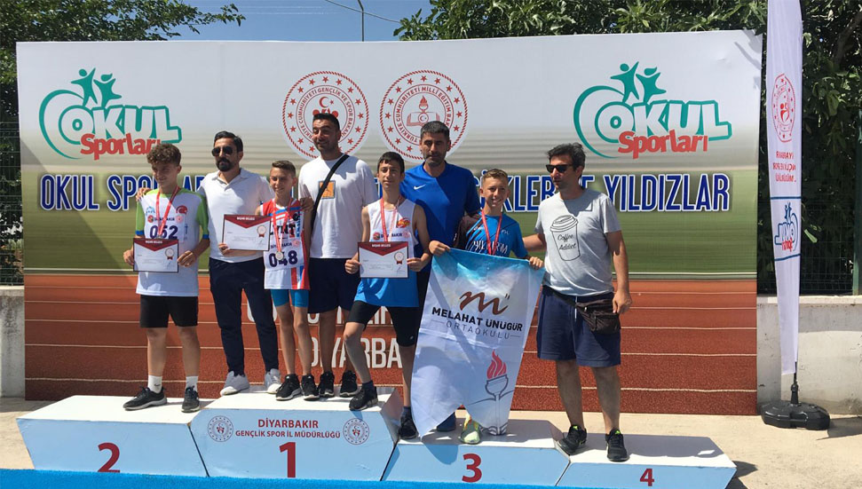 Erdinç İnçay, yüksek atlamada ‘Türkiye Şampiyonu’ oldu