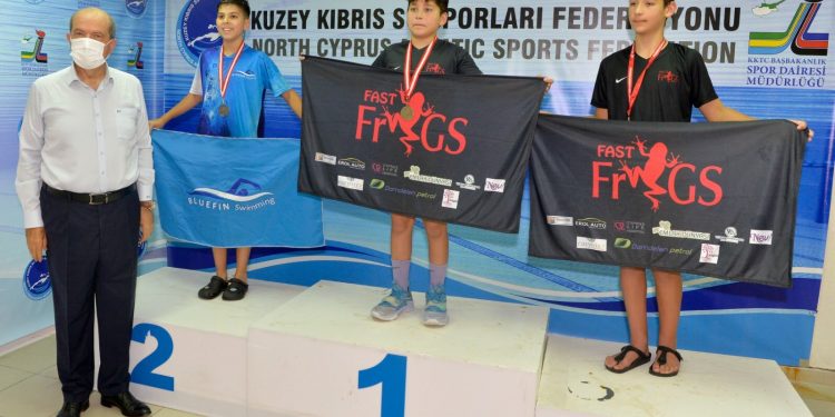 Cumhurbaşkanı Tatar, Su Sporları Yarışları Ödül Töreni’ne katıldı