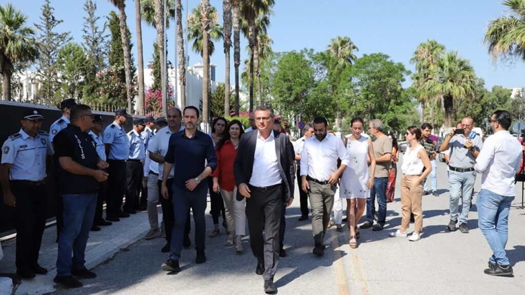 CTP, Başbakan Ünal Üstel ile toplantıda!