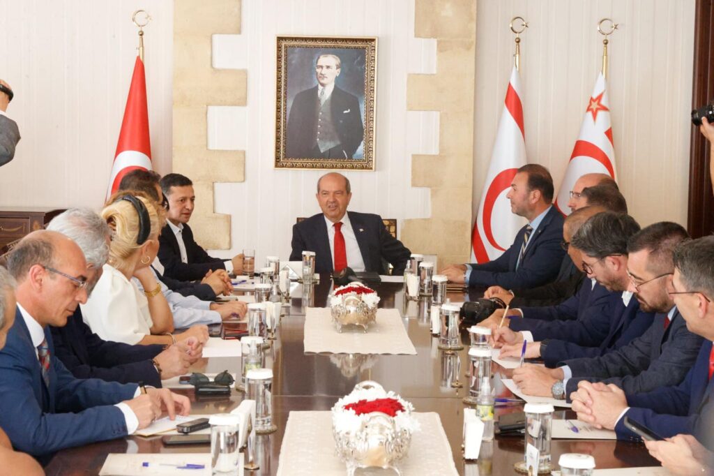 Tatar: “Kıbrıs Türkü’nün varlık mücadelesinde Türkiye Cumhuriyeti’nin desteği önemli”