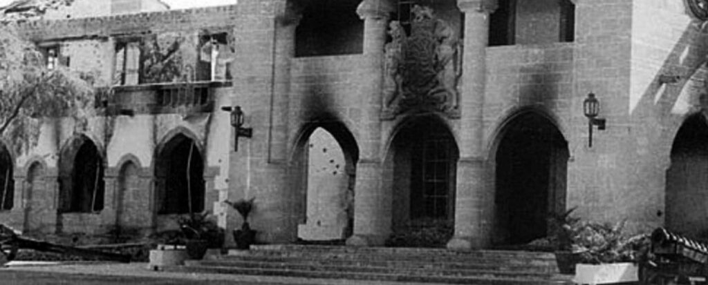 Bugün 1974 darbesinin 48., Türkiye’deki darbe girişiminin 6. yıl dönümü