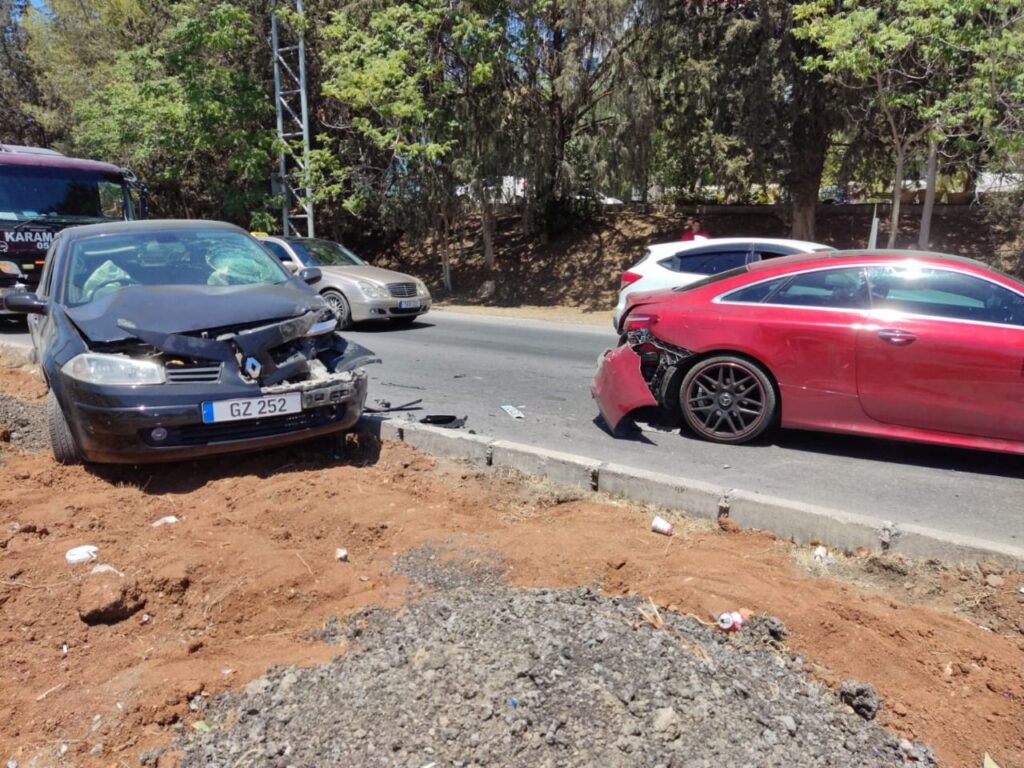 Lefkoşa’da korkutan kaza!