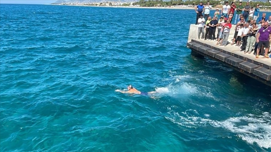 Kıbrıs Barış Harekatı’nın yıl dönümü için Mersin’den KKTC’ye kulaç atacaklar