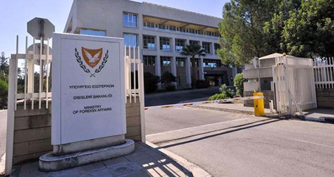 Rum Dışişleri Bakanlığı: “Türkiye tarihi gerçekleri çarpıtıyor”