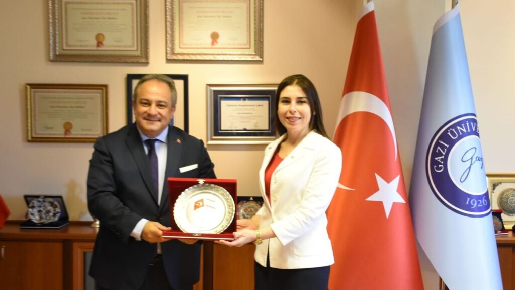 Altuğra: “Kendimi yuvamda hissediyorum”