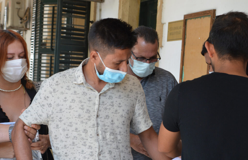 Bangladeş’ten Avrupa’ya gideceklerini düşünüp KKTC’ye getirildiler