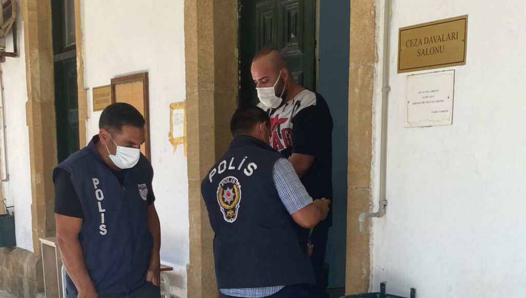 24 mülteciyi kaçak olarak Güney Kıbrıs’a geçirmeye çalıştılar