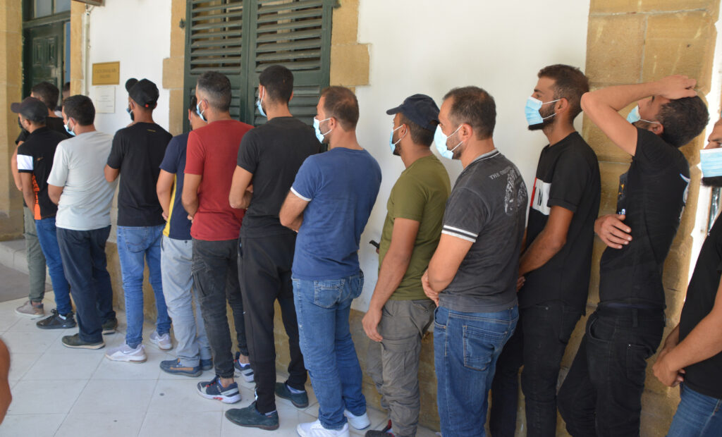 Güney’den Kuzey’e geçiş yaparken yakalandılar