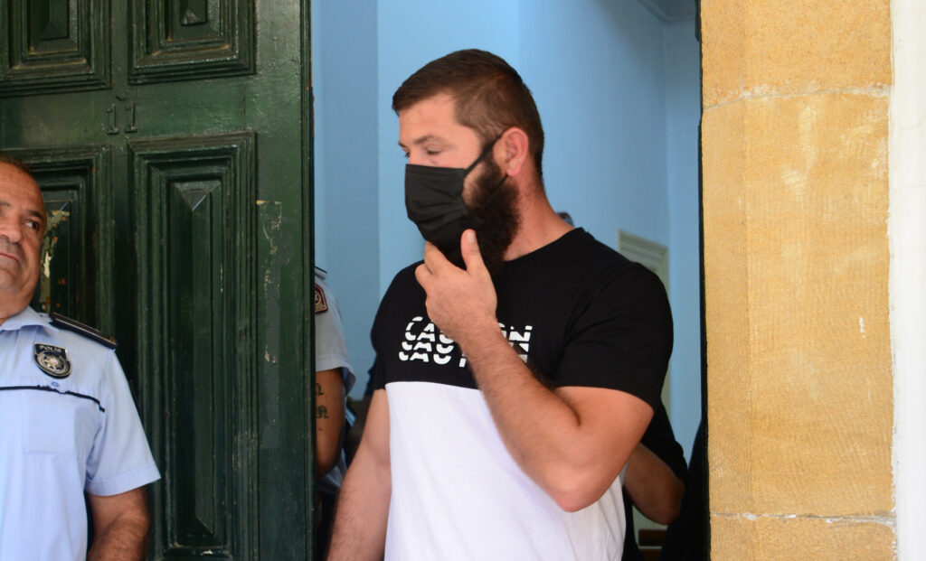 Meclis önündeki eylem sırasında polisi darp eden şahıs tutuklandı