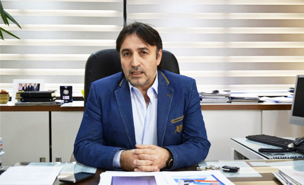 “Asgari ücret devlete giriş ücretiyle eşitlenmeli ve hayat pahalılığına endekslenmeli”