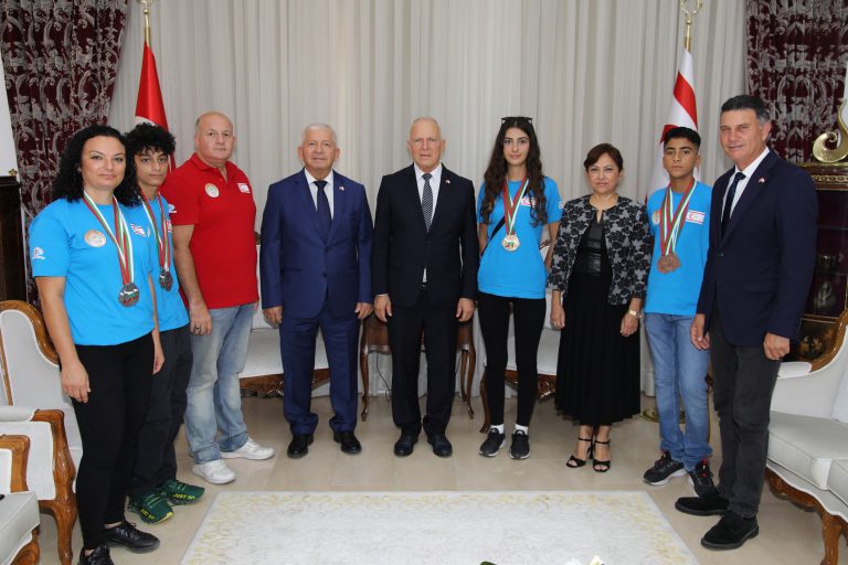 “Mavivatanda da varız ve var olmaya devam edeceğiz”