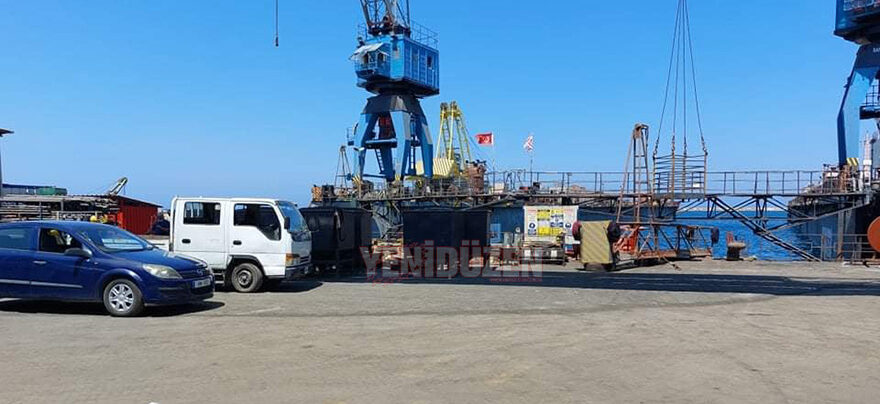 Özel Sektör Vinç İşletmecileri Gazimağusa Limanı’nda eylem yapıyor