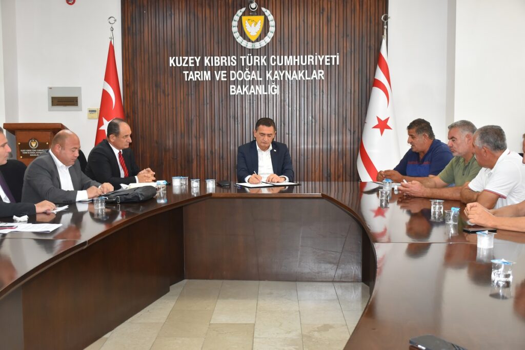 “Mısır ve soya getirilerek, hayvancımıza uygun fiyatlardan verilecek”