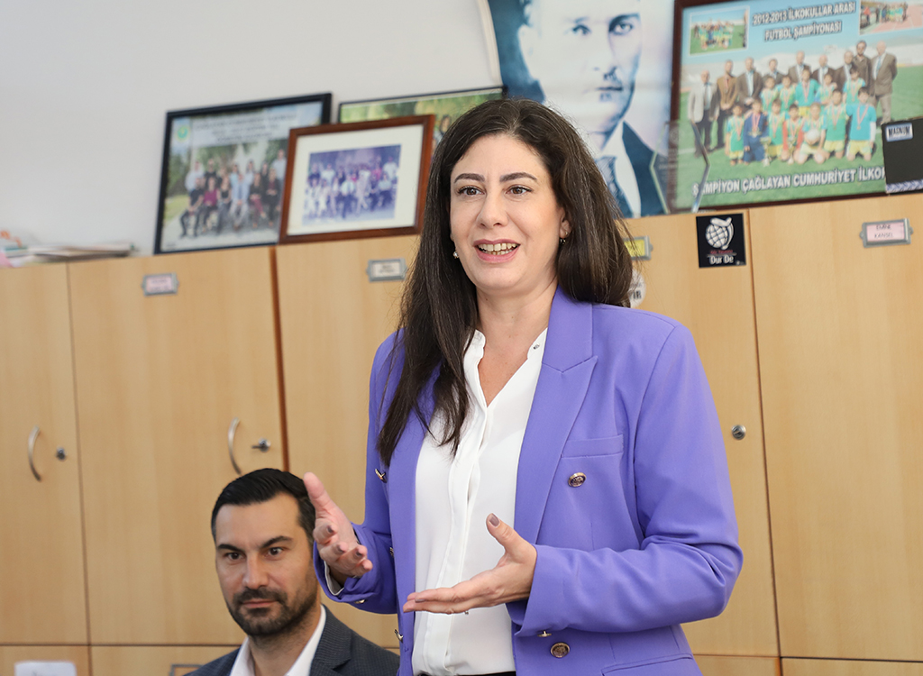 “Ekonomik zorluk çeken ailelerdeki çocuklar için etütler ve kreşler açacağız”