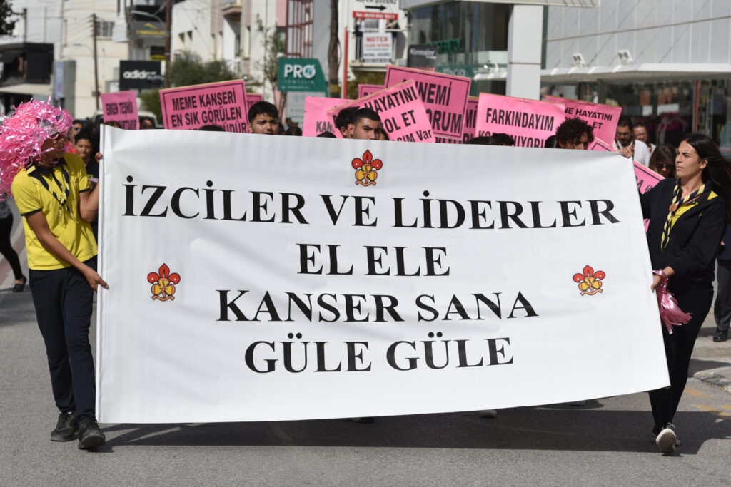 Meme kanserine karşı farkındalık yürüyüşü düzenlendi