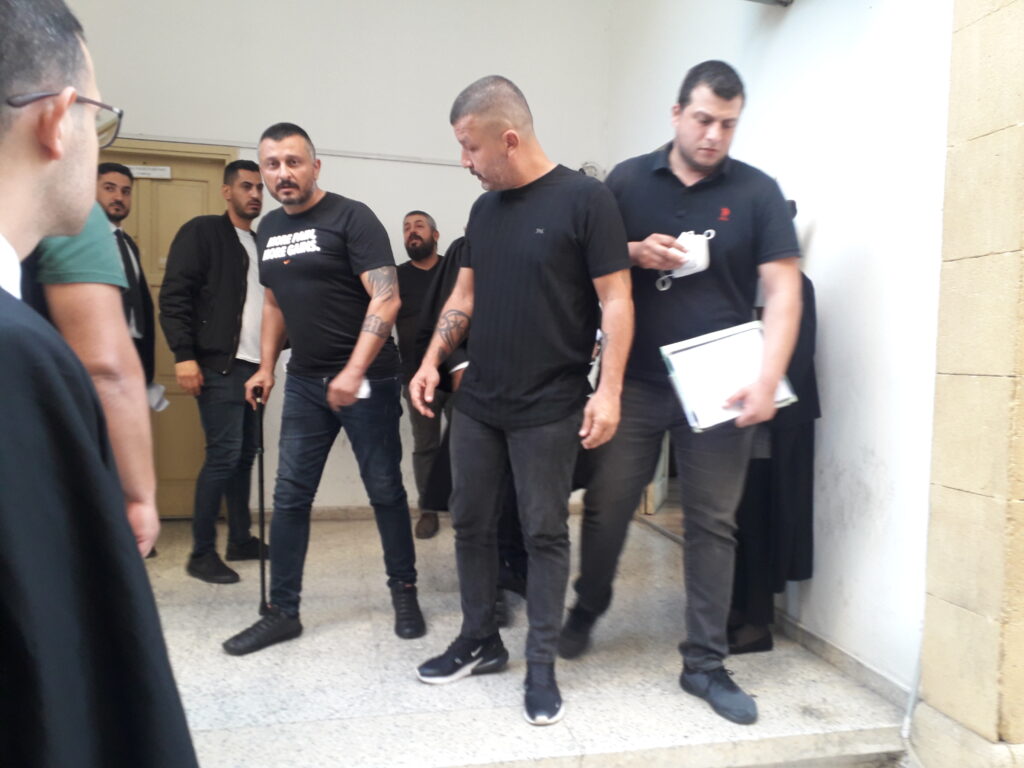 İş yerinde kanunsuz silah bulunmuştu