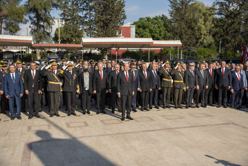 “KKTC’nin temellerinde halkımızın büyük fedakarlığı, aziz şehitlerimizin canı, gazilerimizin teri ve kanı vardır”