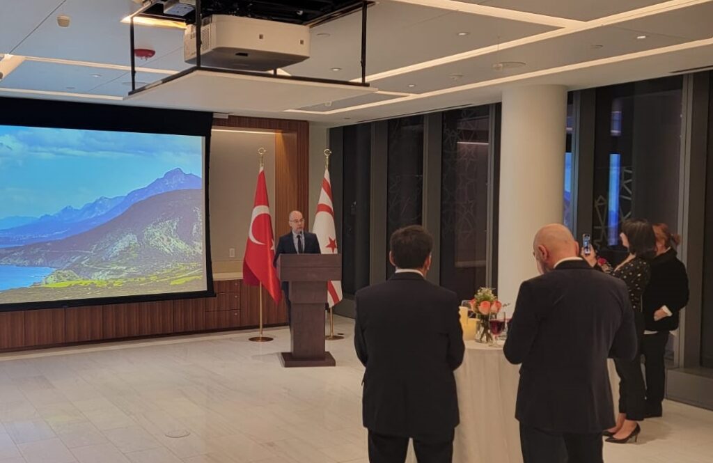 “Kıbrıs’ta tek çabamız, huzur ve güven içinde yaşamak için egemenliğimize saygı duyulması”