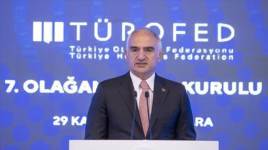 “Turizmde ürün çeşitliliğini sağlayarak sektörü krizlere karşı bağışıklığa kavuşturduk”