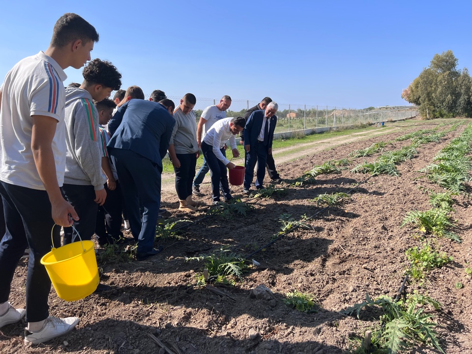 “Atık suyun tarım alanlarında kullanılması ekonomik açıdan büyük önem arz ediyor”
