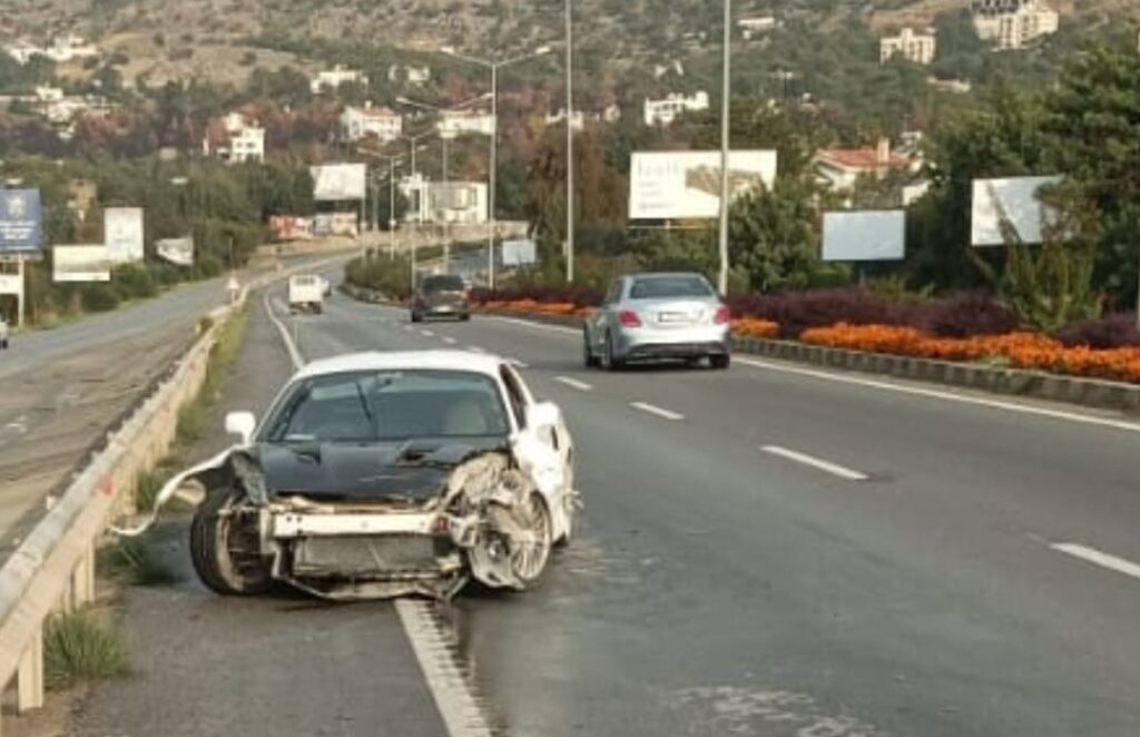 Lefkoşa-Girne anayolunda trafik kazası, 1 yaralı!