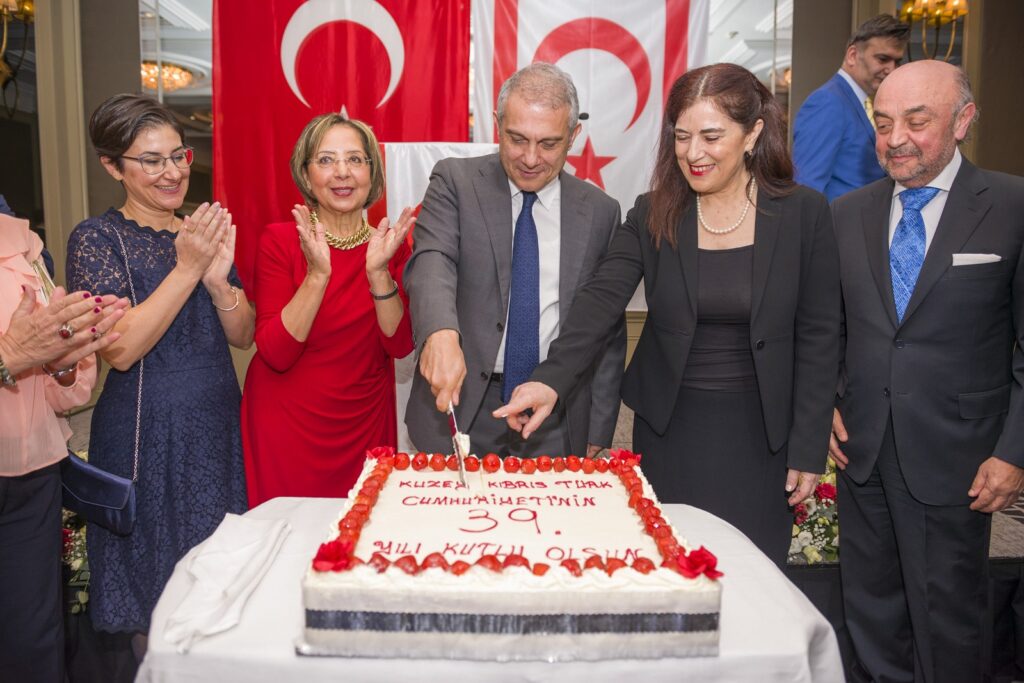 15 Kasım Cumhuriyet Bayramı Londra’da kutlandı