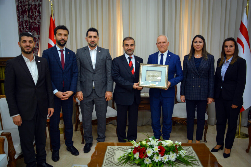 “Avrupa Birliği ve Birleşmiş Milletler, Rum tarafının Kıbrıslı Türklere karşı tutumuna seyirci kalıyor”
