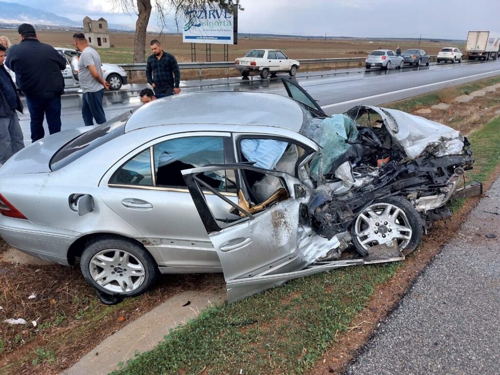 Lefkoşa – Gazimağusa ana yolunda kaza!