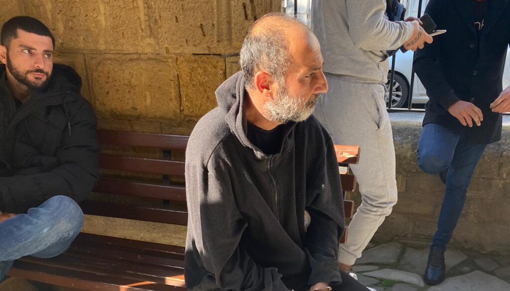 Bir günde 3 kazaya karıştı!