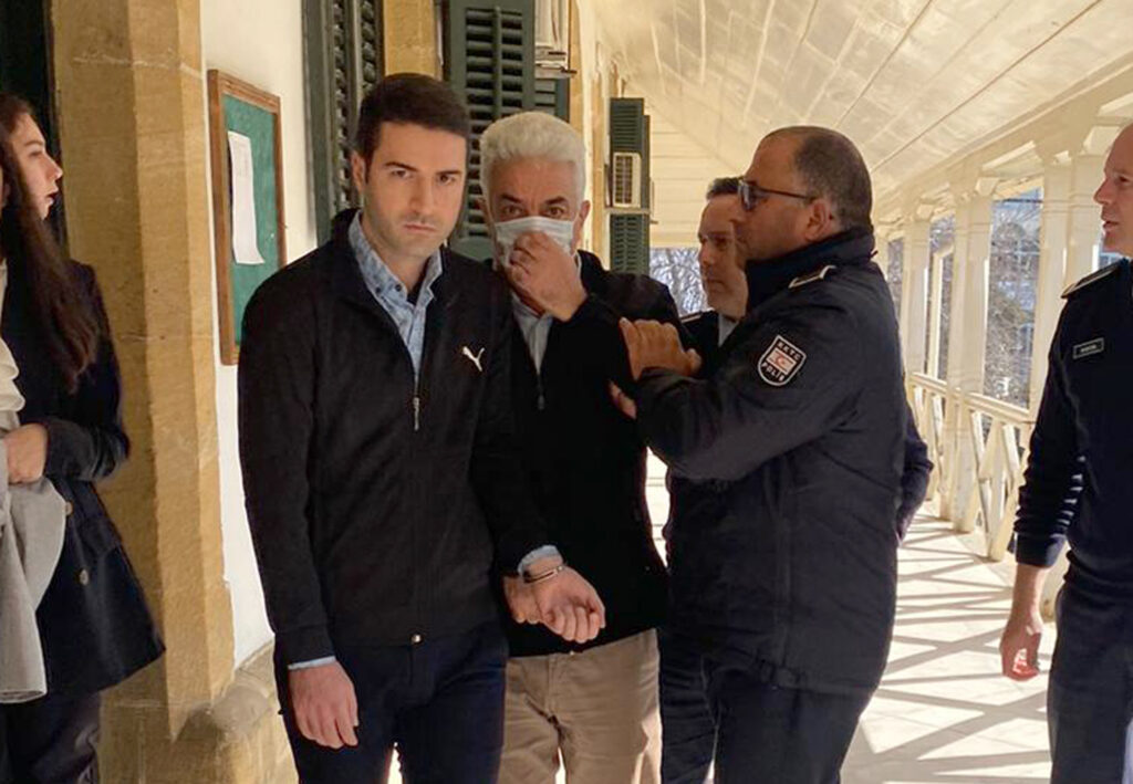 Baba oğula 4 yıl hapis cezası!