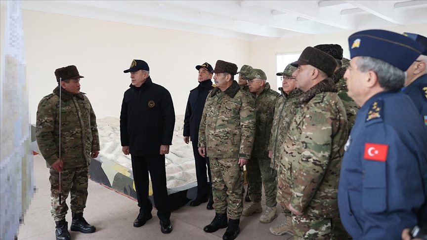 “Dostumuzu birlikte dost görür, düşmanımızı da yine birlikte düşman biliriz”