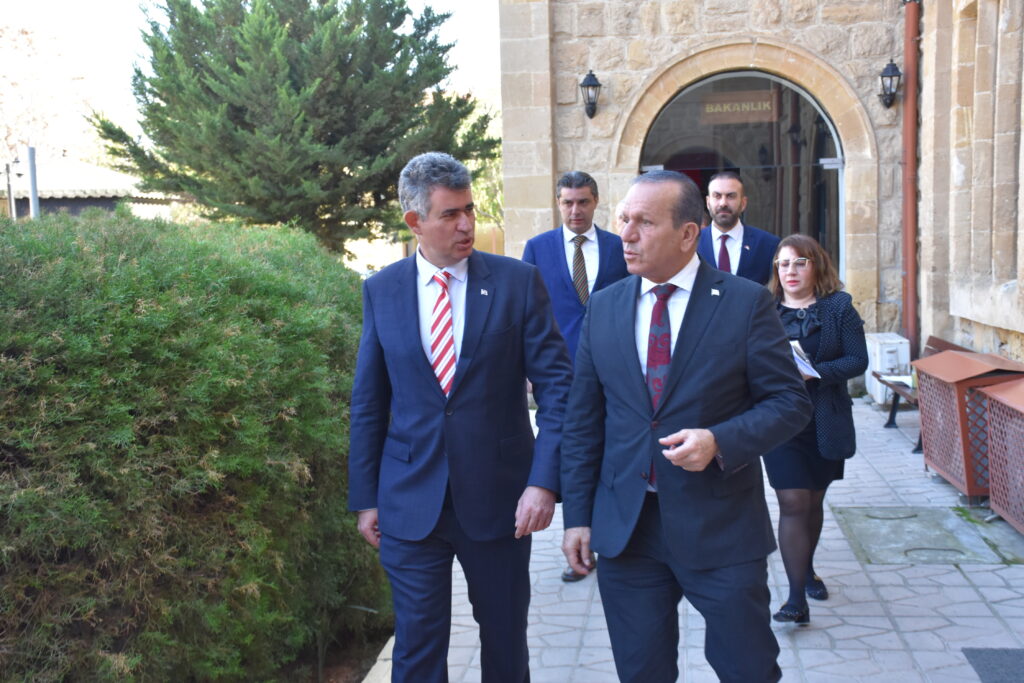 “Kuzey Kıbrıs’ın yararına olacak her türlü projeye destek olacağım”